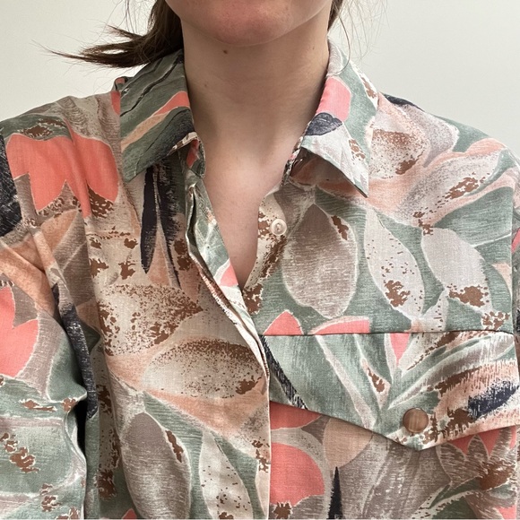 Vintage D’Allaird’s Floral Button Up Shirt - Picture 7 of 14